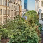 Central Modern Loft With Balcony! #Historic Building #Smart Tv #Fast Wi-Fi #Metro Apartment Warschau