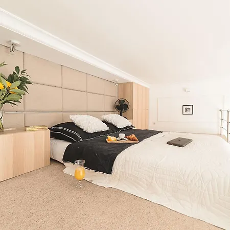 Modern Loft With Balcony Next To Mariott -600mbps Wifi Apartment